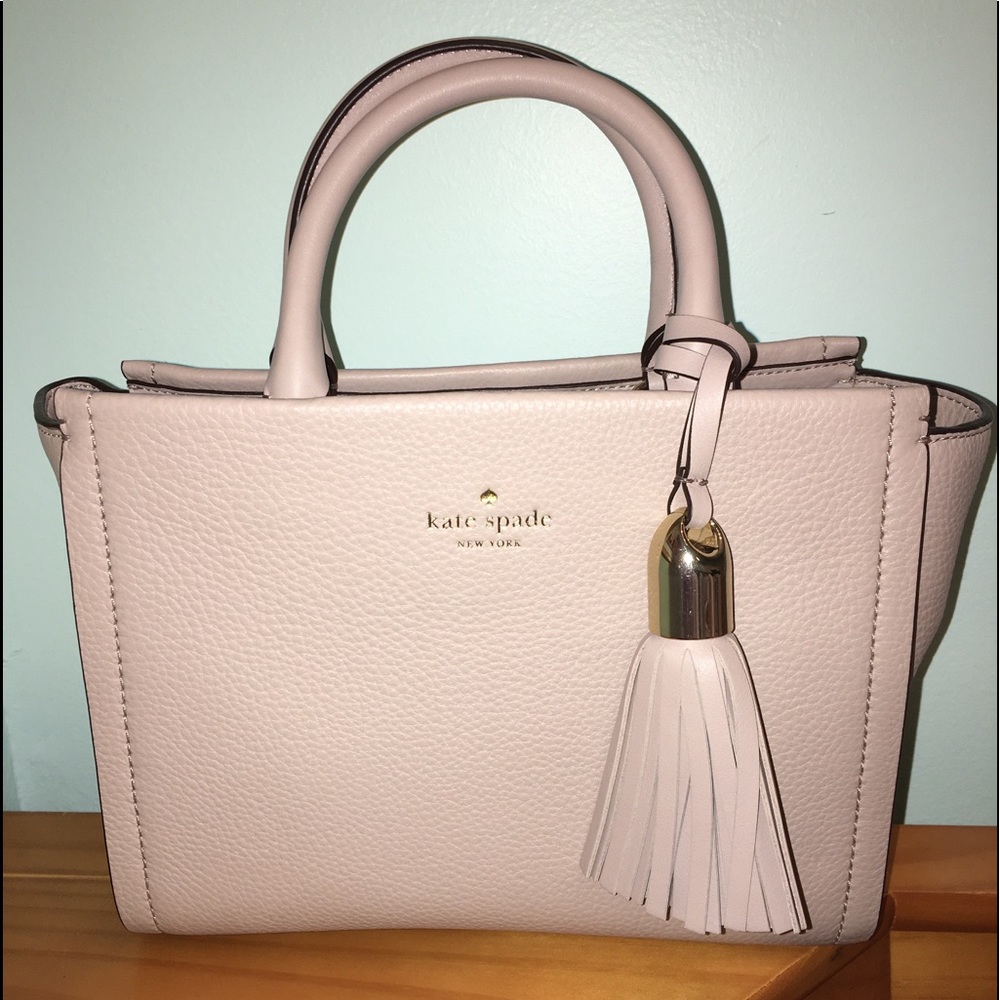 ⭐️⭐️⭐️⭐️4X ⭐️⭐️⭐️⭐️ NWT 💯% Authentic Kate Spade Small Rorie Tote